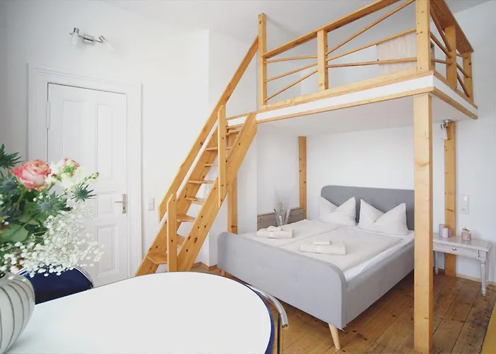 Am Schlosspark Apartment *